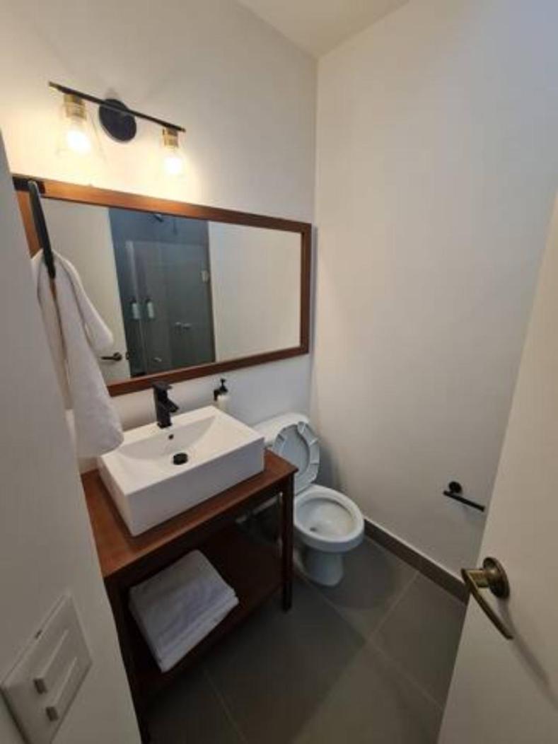 Aparthotel Urban Justo Sierra à Guadalajara Extérieur photo