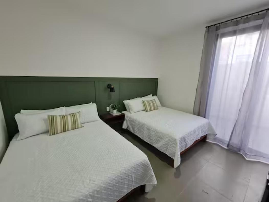 Aparthotel Urban Justo Sierra à Guadalajara Extérieur photo